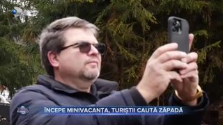 Începe mini-vacanța, turiștii caută zăpada