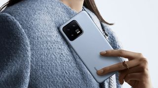 Descoperiți avantajele unui telefon folosit: Obțineți mai mult pentru mai puțini bani!