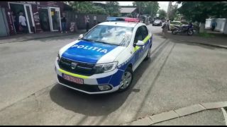 Un bărbat din Călărași a furat o mașină de Poliție în timp ce agenții erau în misiune