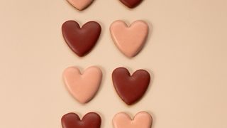 Felicitări și urări frumoase pentru luna iubirii