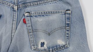 Emblematicului model de jeans 501 aniversează 150 de ani