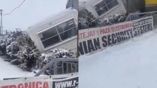 VIDEO-Un TIR a derapat pe DN2, la ieșirea din Focșani