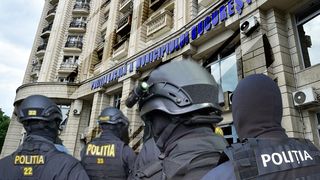 Descinderi la Poliția Locală a Capitalei în legătură cu achiziţia de echipamente