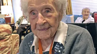 Cine este cea mai bătr&acirc;nă persoană din lume. Are 115 ani și este născută &icirc;n SUA