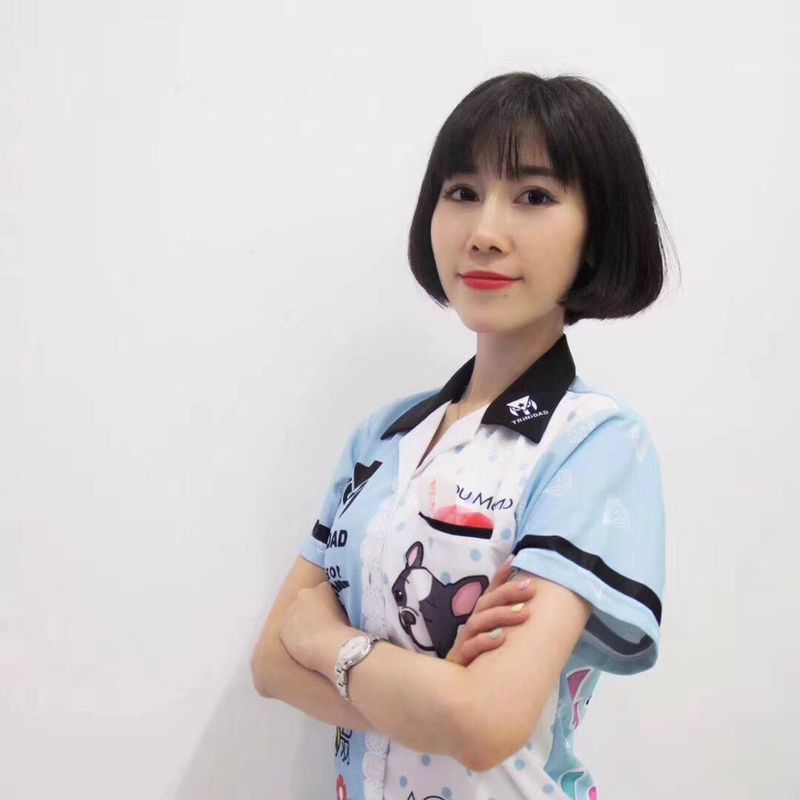 Momo Zhou este cunoscută după apariția ei la Cupa Mondială de Darts