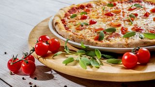 Un bărbat suspectat că face parte din Mafia italiană a fost arestat după 16 ani. A fost prins după ce a lucrat într-un restaurant de pizza