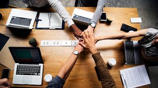 VIDEO - Aceasta este compania din România unde angajații au program de 4 zile pe săptămână. Sistemul a fost implementat de la începutul anului