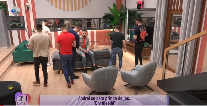 Intrigă în Casa Iubirii! Fetele au chef să se joace: „Deci, e vreuna care nu se epilează?”