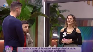 Intrigă în Casa Iubirii! Fetele au chef să se joace: „Deci, e vreuna care nu se epilează?”