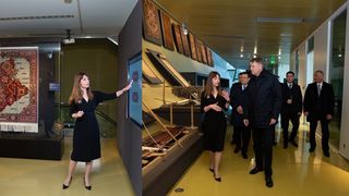 Preşedintele Klaus Iohannis a vizitat Muzeul Naţional al Covorului de la Baku