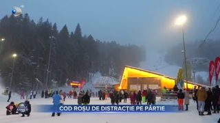 Cod roșu de distracție pe p&acirc;rtie
