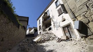 Impact cutremur puternic București. 