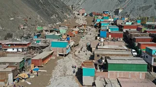 16 morți, 20 de dispăruți și peste 12.000 de sinistrați în Peru, în urma unei aluneări de teren