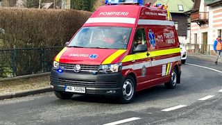 Un bărbat din Bistrița-Năsăud a fost transportat la spital după ce a suferit arsuri pe 40% din corp