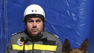 Salvatorii români în Turcia. Povestea lui Daniel și a câinelui Speedy