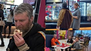 Gestul inedit al unei femei care a ales să ia masa cu un om nevoiaș la un fast-food. S-au trezit cu paza lângă ei