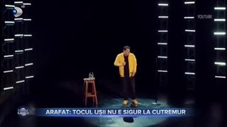 Arafat - tocul ușii nu e sigur la cutremur