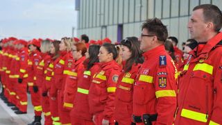 Şeful DSU, Raed Arafat, a declarat într-o conferință că în Bucureşti ar fi necesare 13 staţii noi de pompieri în București