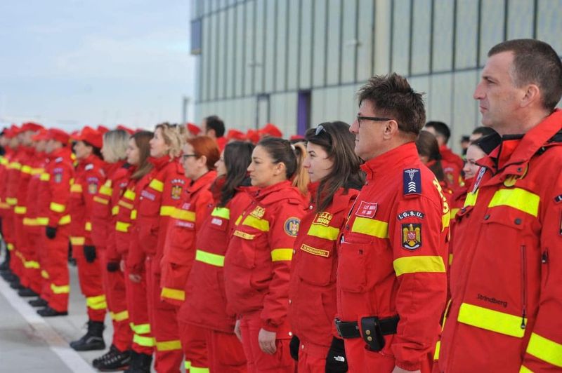 Şeful DSU, Raed Arafat, a declarat într-o conferință că în Bucureşti ar fi necesare 13 staţii noi de pompieri în București