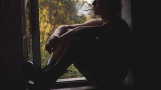 Percheziții de ultim moment într-un dosar de trafic de droguri de risc. Sunt vizați și elevi care consumă cannabis