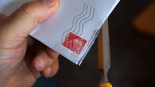 Plic suspect la Ambasada Rusiei de la Bucureşti. SRI intervine cu echipe specializate