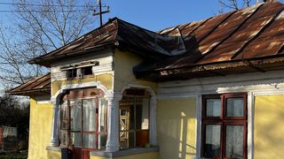 Cum influențează geamurile de tip termopan și becurile LED educația unor copii expuși sărăciei energetice