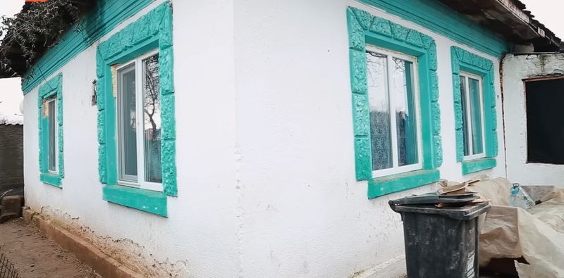Cum influențează geamurile de tip termopan și becurile LED educația unor copii expuși sărăciei energetice