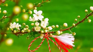 Mărțișor 2023. Cele mai cunoscute legende despre acest simbol al primăverii!