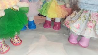 &Icirc;n Rom&acirc;nia, ucrainencele &icirc;ncearcă să-și c&acirc;știge existența cu ajutorul abilităților deoarece trebuie să se ocupe și de copii.