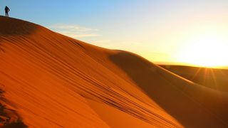 Valul de praf saharian va ajunge &icirc;n Rom&acirc;nia. Ce ne transmit specialiștii