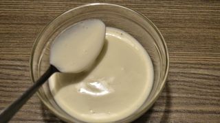 Rețetă smântână de post. Cum poți prepara acasă smântână de caju și smântână din tofu?