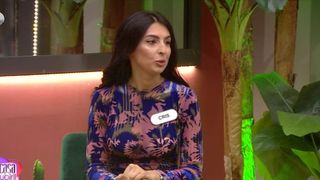 Cristiana și-a schimbat topul în ”Casa Iubirii”. Noua concurentă vrea să-l cunoască pe Laurențiu