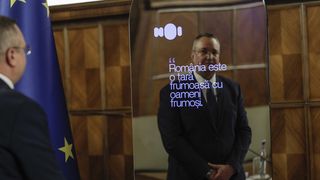 Nicolae Ciucă a prezentat noul consilier onorific, ”ION”, care va ajuta Executivul să fie ”informat în timp real de problemele și dorințele românilor”