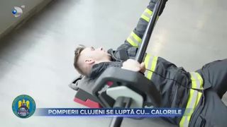 Pompierii clujeni se luptă cu... caloriile