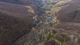 Pe urmele lui Jules Verne, &icirc;n Țara Hațegului