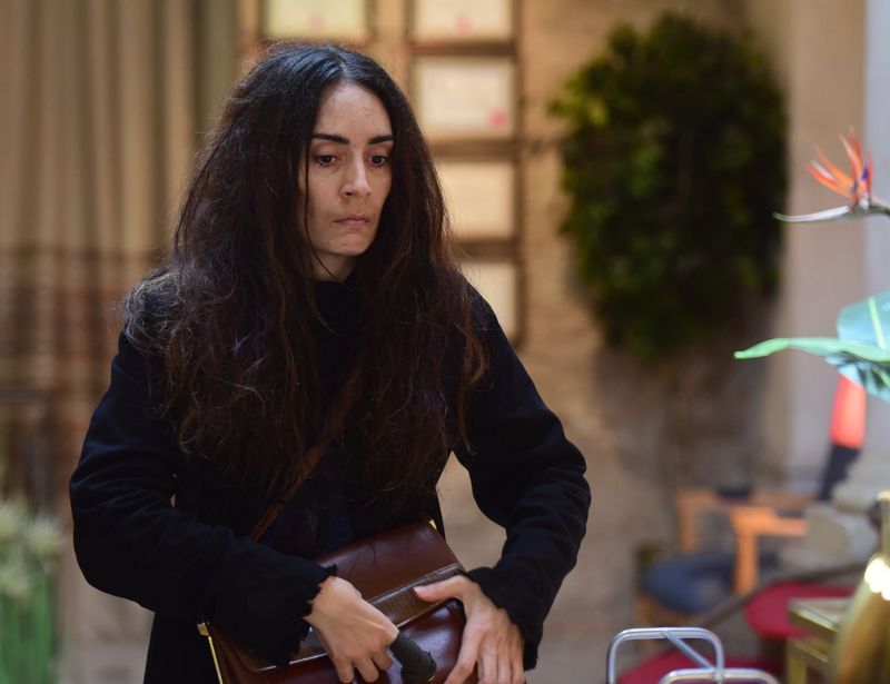 In aceasta seara, de la ora 20:00, in “Destainuiri”,  Situatie surprinzatoare pentru Manolya