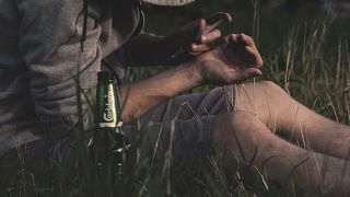 Trei români au fost depistaţi în trafic după ce ar fi consumat cocaină şi canabis