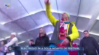 Electrizați &icirc;n a doua noapte de festival