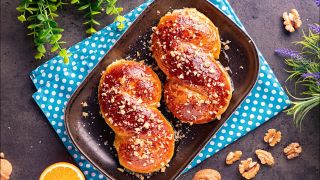 VIDEO- Mucenici de 25 de lei. Prețuri incredibile în Capitală