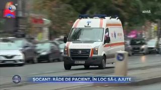 Șocant - r&acirc;de de pacient, &icirc;n loc să-l ajute