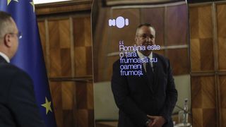 Robotul lui Nicolae Ciucă a fost implicat într-un scandal de protecție a datelor. Ministrul Digitalizării: „Am gândit foarte bine aceste aspecte”