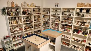 Efectul terapiei prin jocul cu nisip este &icirc;ntemeiat &icirc;ntr-un nivel foarte profund al psihicului 