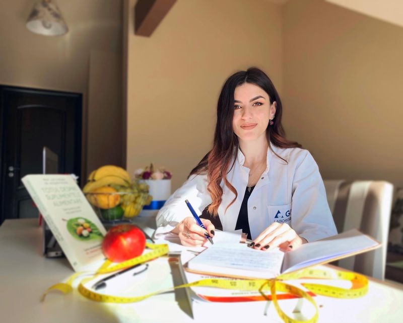 Diana Palfi - nutriționist