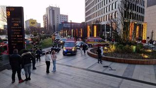 Panică într-un centru comercial din Timișoara după ce un adolescent a sunat la 112 să raporteze o bombă