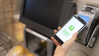 VIDEO: ANPC intervine în disputa caselor de marcat automate din magazin: „Cred că este imperios necesară păstrarea caselor asistate direct de casier”