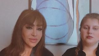 Julia Wendell, alături de Fia Johansson