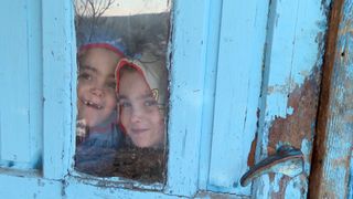 Duminică, de la ora 14:30, la &ldquo;Asta-i Rom&acirc;nia!&rdquo;,  Prea mici și prea săraci pentru un destin teribil