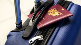 Noi schimbări la pașapoarte! Românii se vor putea programa în aceeași zi pentru a-și face actele