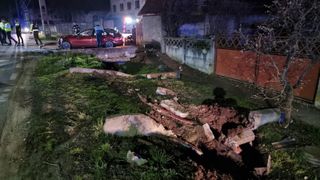 Accident dramatic în Satu Mare! Doi tineri au fost la un pas de moarte după ce s-au răsturnat cu mașina