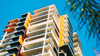 Accident de muncă grav în Italia: Un balcon s-a prăbușit peste un român